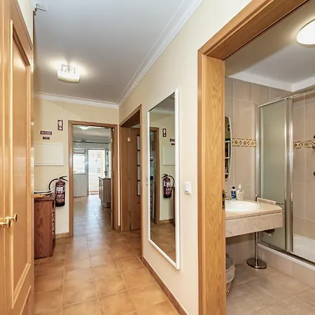 The Canadians Escape ~ Relaxing Portugal *