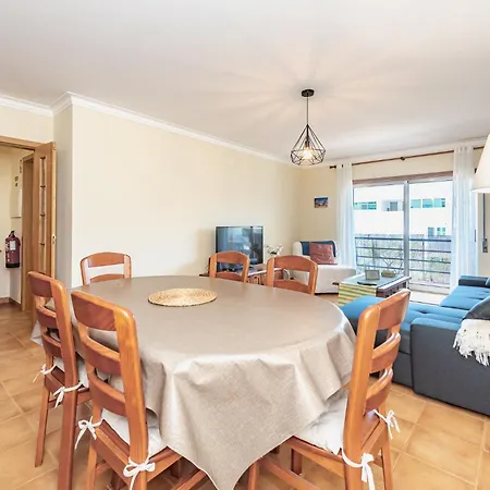 The Canadians Escape ~ Relaxing Portugal *